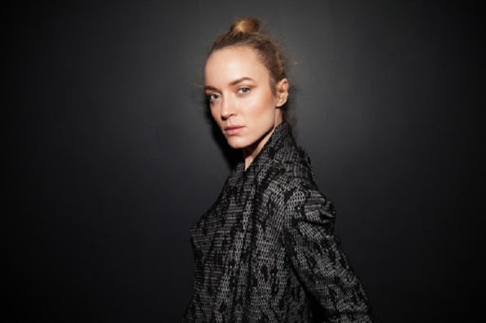 About Betina Holte - Picture of The Model and Wife of Carlos Leon